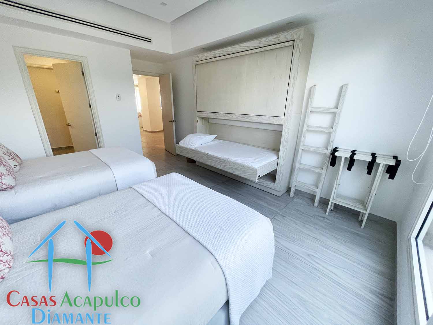 Maralago C 202 - Recámara dos antes de Otis 2